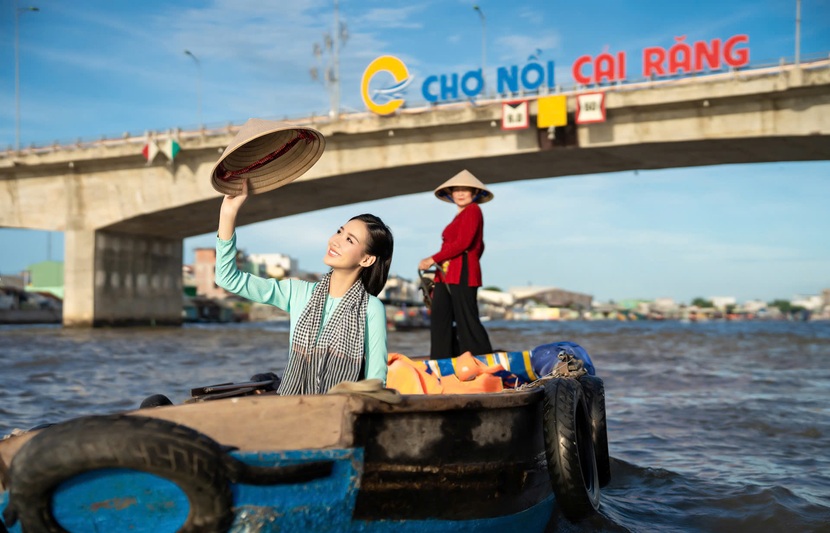 Chợ nổi Cái Răng Cần Thơ - Du lịch Sài Gòn Miền Tây 3 ngày 2 đêm từ Hà Nội Chợ nổi Cái Răng Cần Thơ - Du lịch Sài Gòn Miền Tây 3 ngày 2 đêm từ Hà Nội